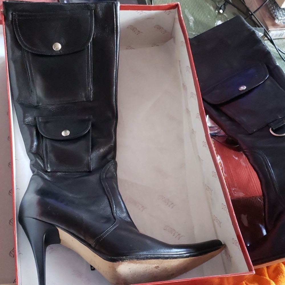 Black Leather Boots with Pockets